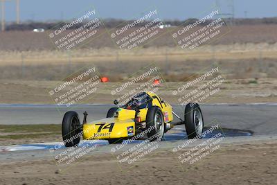 media/Feb-19-2022-Cal Club SCCA Super Tour (Sat) [[420969159b]]/Group 3/Race (Grapevine)/